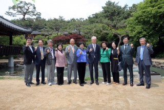 [포맷변환]7. 협회장 초청 오찬.jpg